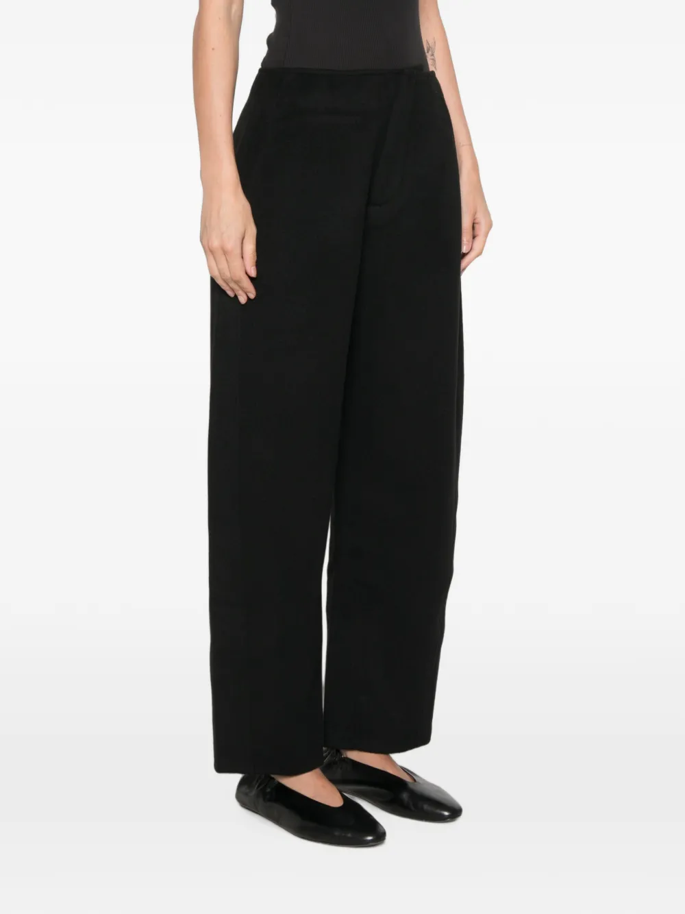 Lisa Yang Straight broek Zwart