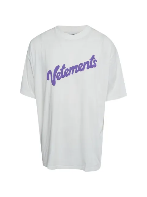 VETEMENTS logo-graphic oversized T-shirt