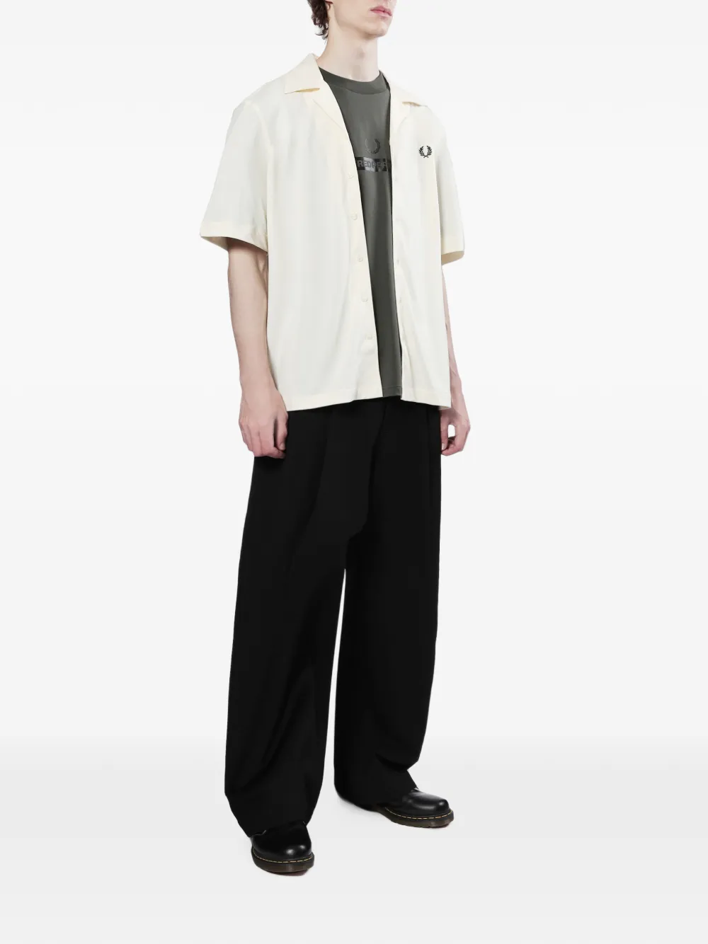 Fred Perry Overhemd met geborduurd logo en korte mouwen Beige