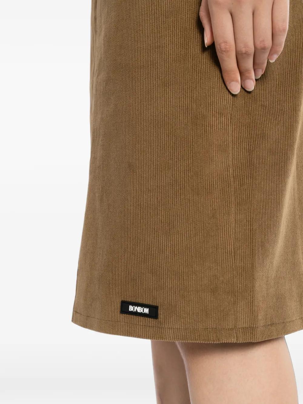 BONBOM Ribfluwelen rok met logo-patch Bruin