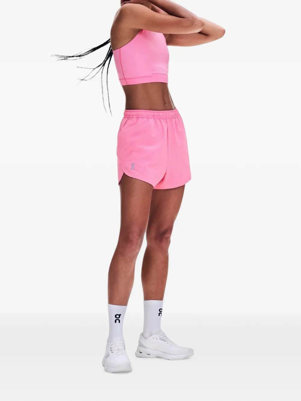 On Train 3" shorts Roze