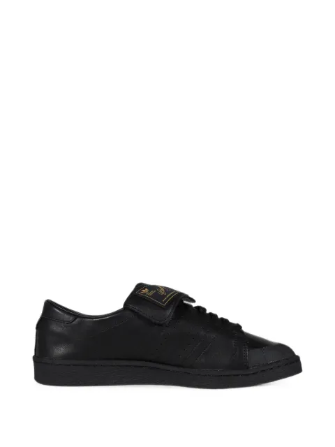 adidas Jabbar low sneakers