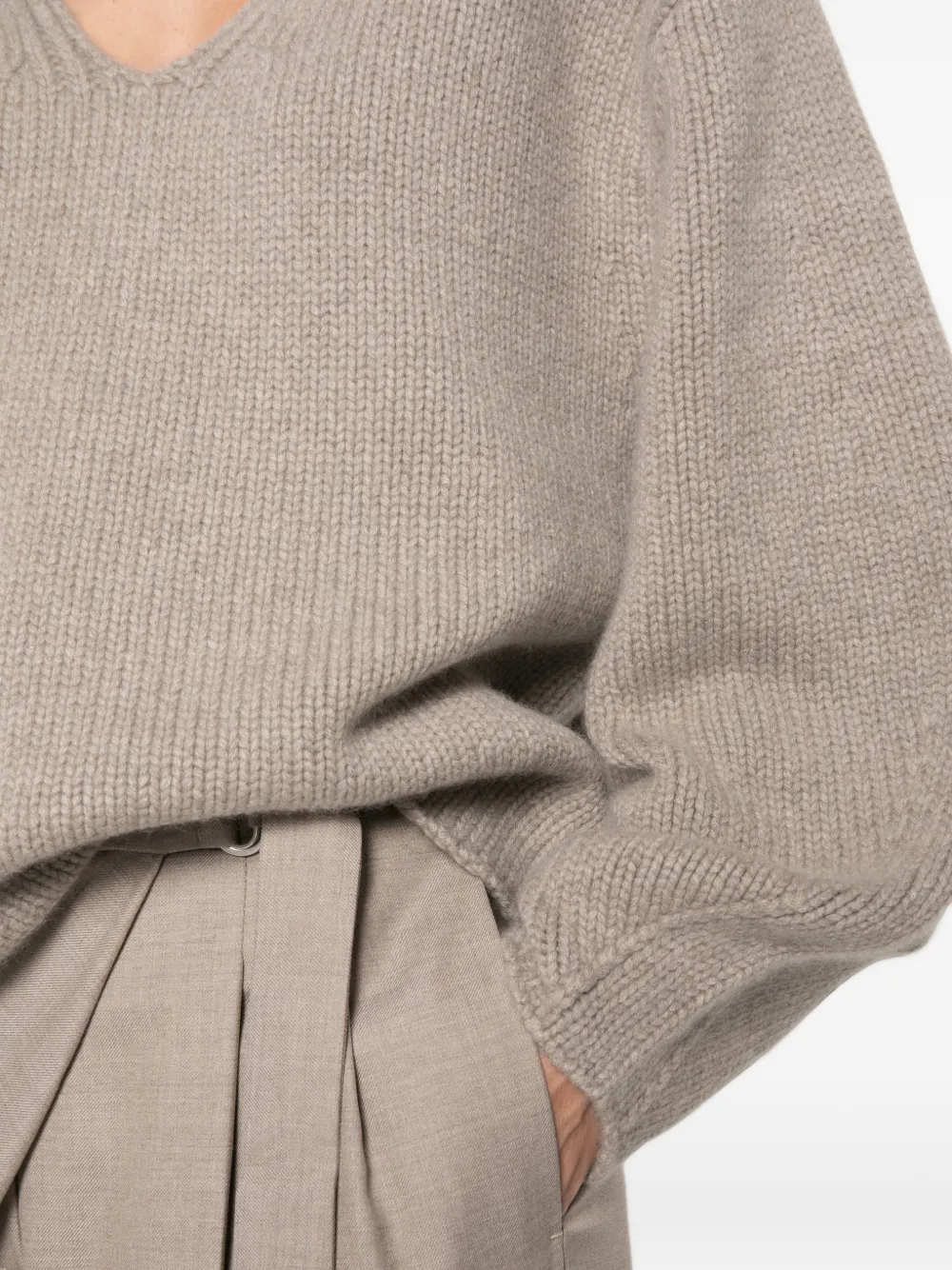 Soft Goat Trui met V-hals Beige