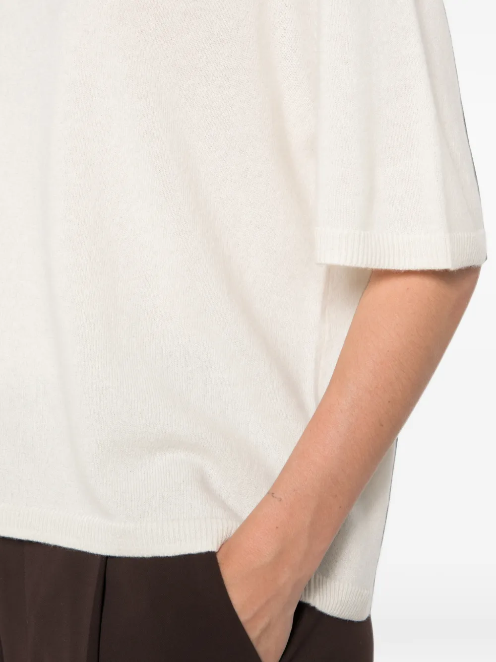 Soft Goat T-shirt met ronde hals Beige