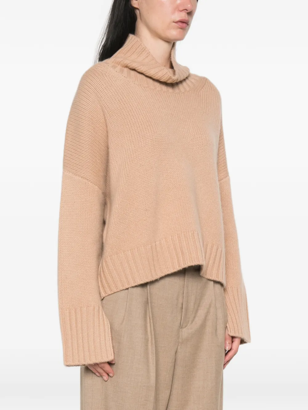 Soft Goat Coltrui met geribbelde zoom Beige