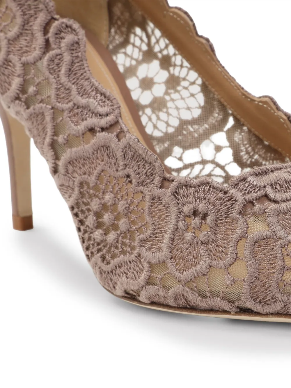Arteana lace scalloped-edge pumps Bruin