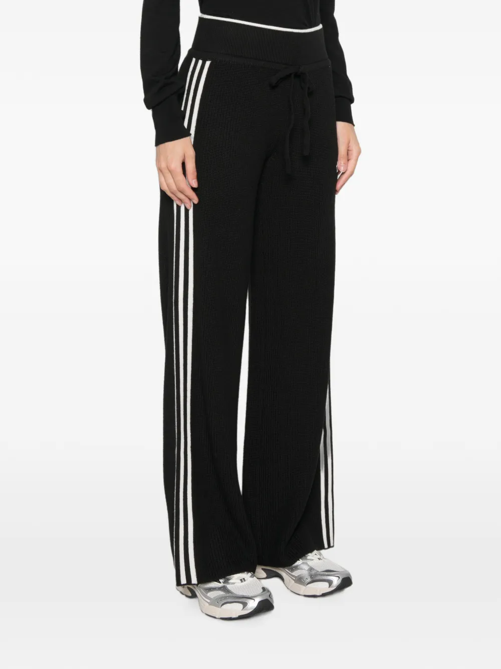 adidas Firebird side-stripe track pants Zwart