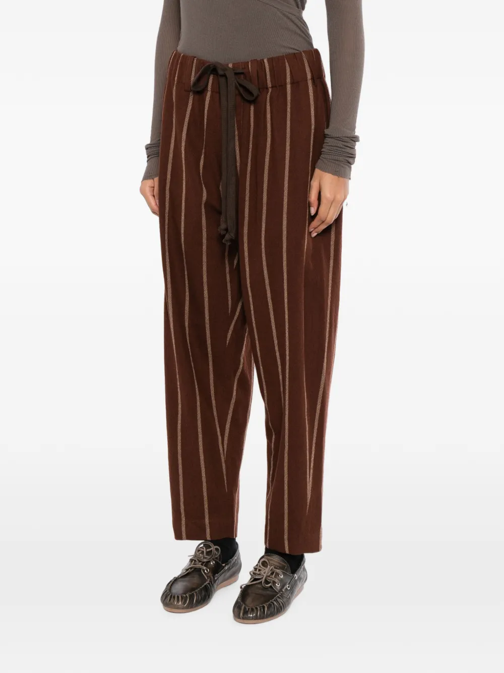 Uma Wang Mateo gestreepte broek met trekkoord Bruin