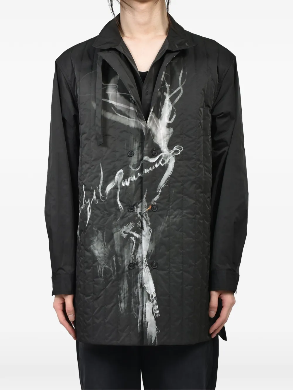 Yohji Yamamoto Gewatteerde jas met logoprint Zwart