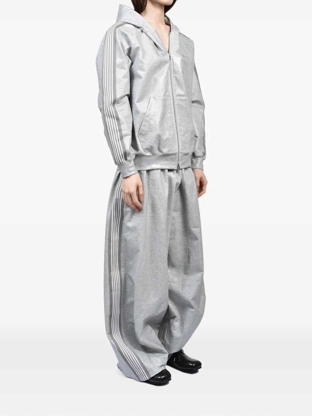 Needles Gecoate hoodie met geborduurde vlinder Grijs