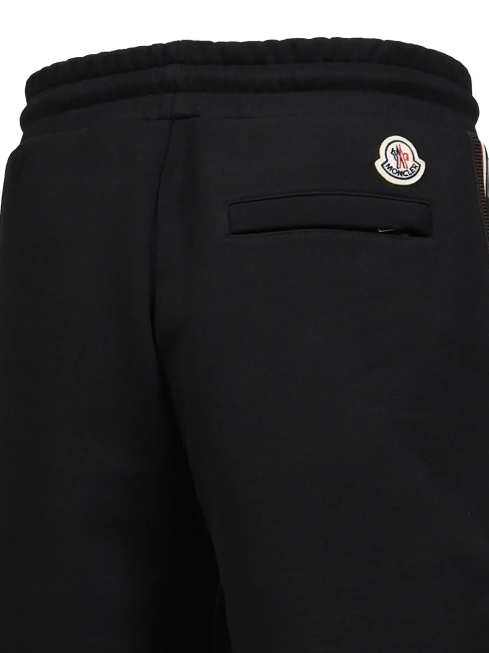 Moncler Shorts met logopatch Zwart