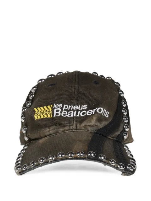 Joshua J. gorra con apliques y logo