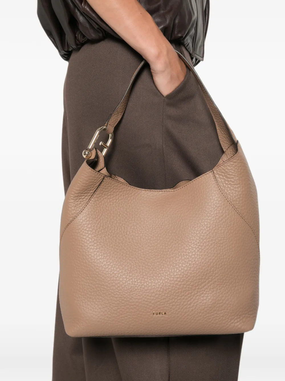 Furla Tas van bewerkt leer Beige