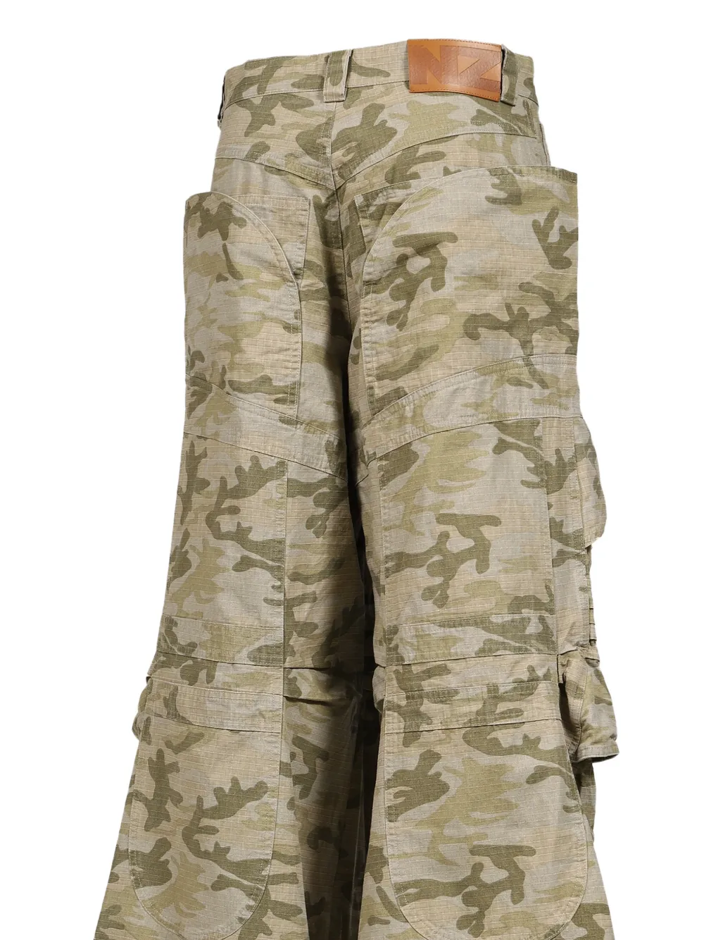 Natasha Zinko Cosmo cargo broek met camouflage print Beige