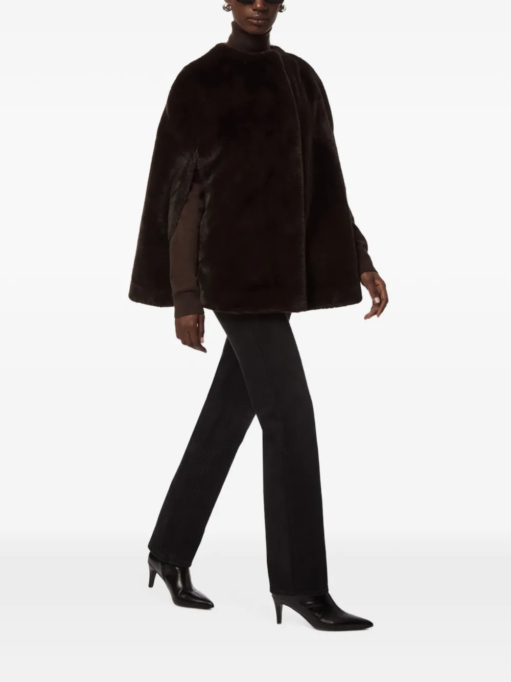 Apparis Sloane cape van imitatiebont Bruin