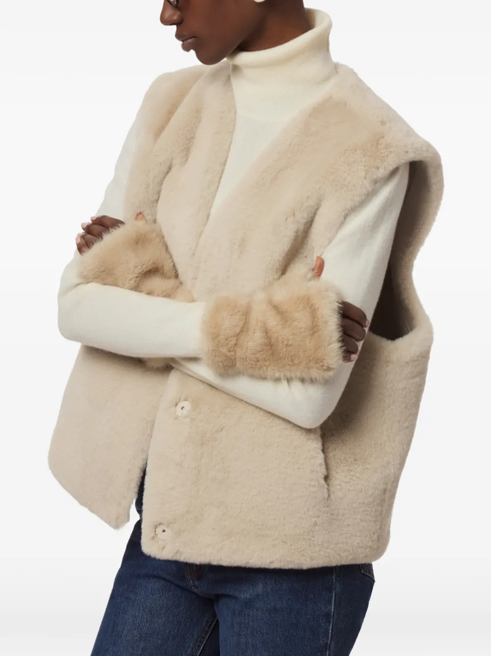 Apparis Lyle top van imitatiebont Beige