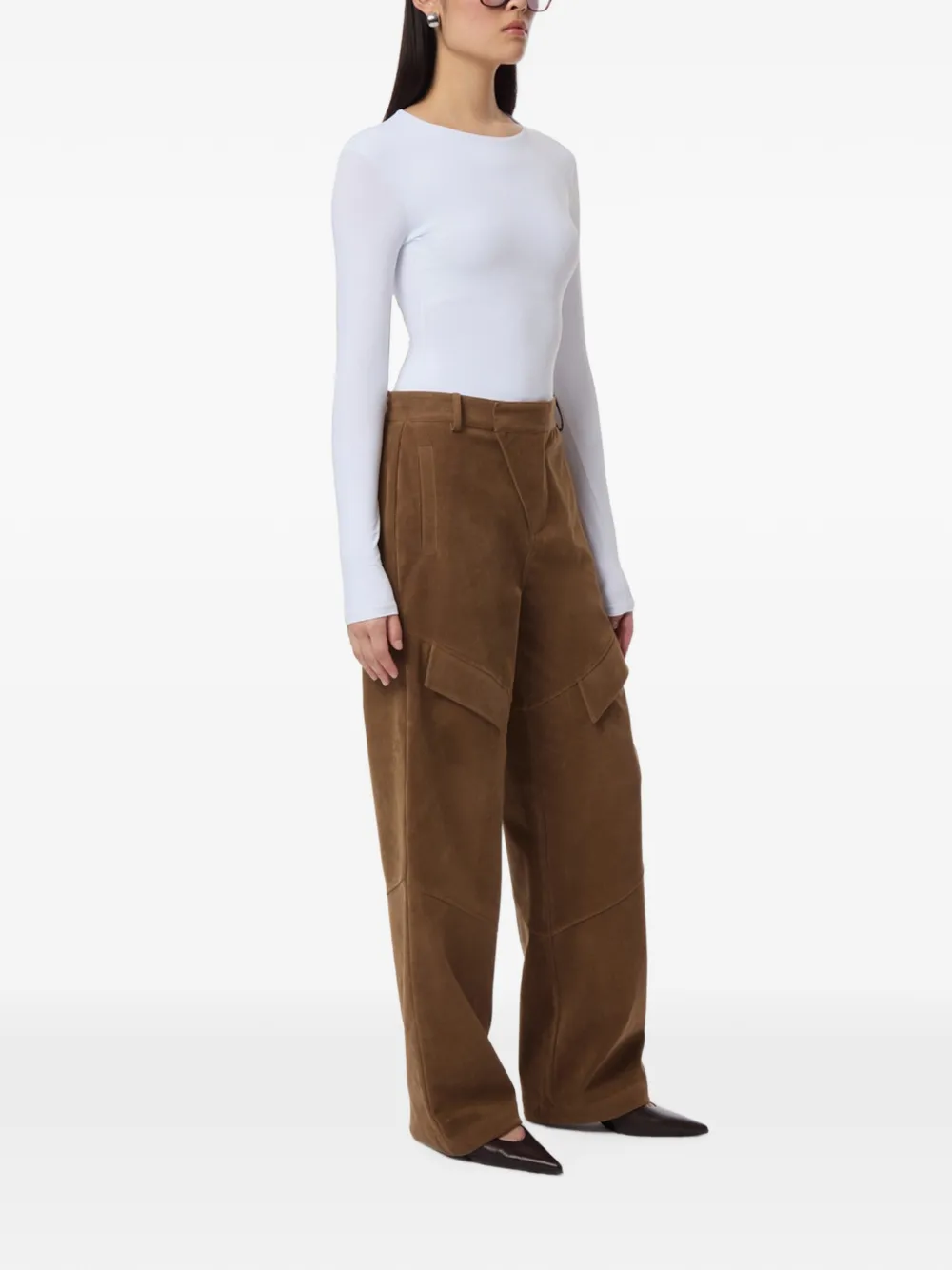Apparis Kate cargo straight broek van imitatiesuède Bruin