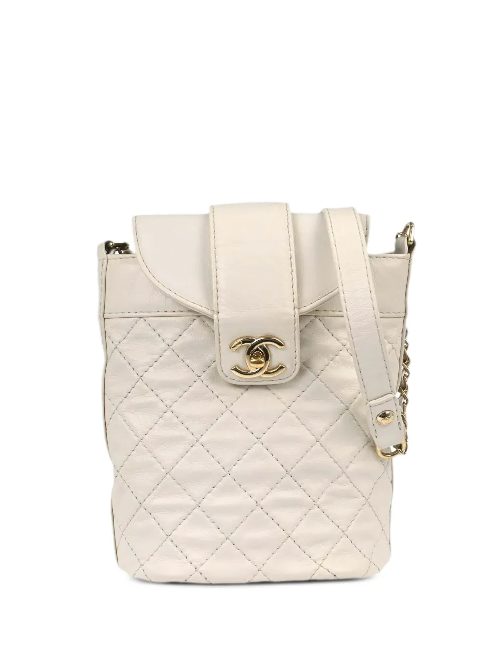 CHANEL Pre-Owned 2019 Matelassé bucket chain shoulder bag - Bianco