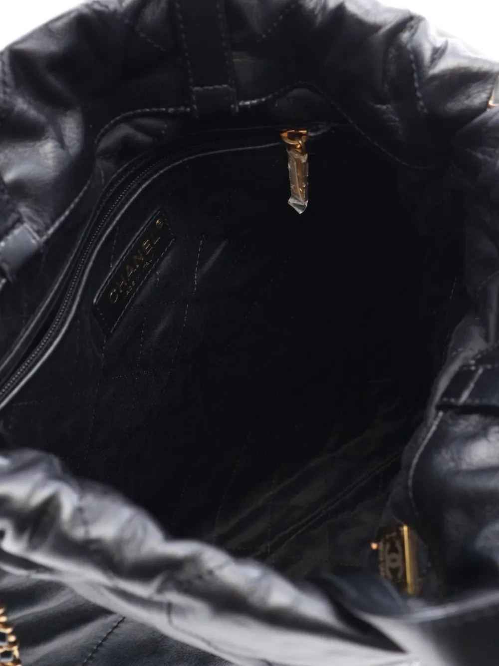 Pre-owned Chanel 2021 22  Backpack In Black