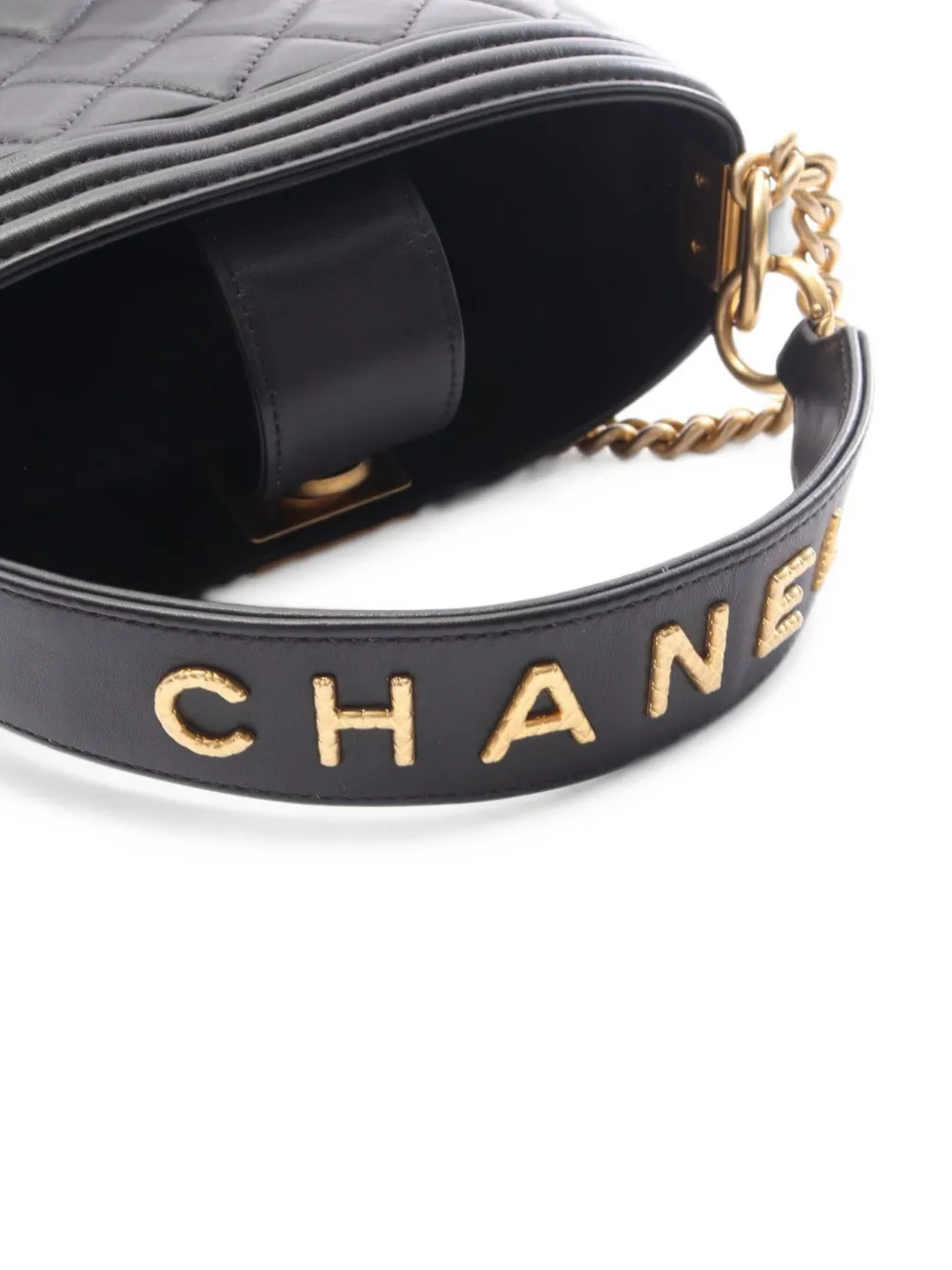 CHANEL Pre-Owned 2020-2021 Boy Chanel quilted mini bucket bag Zwart