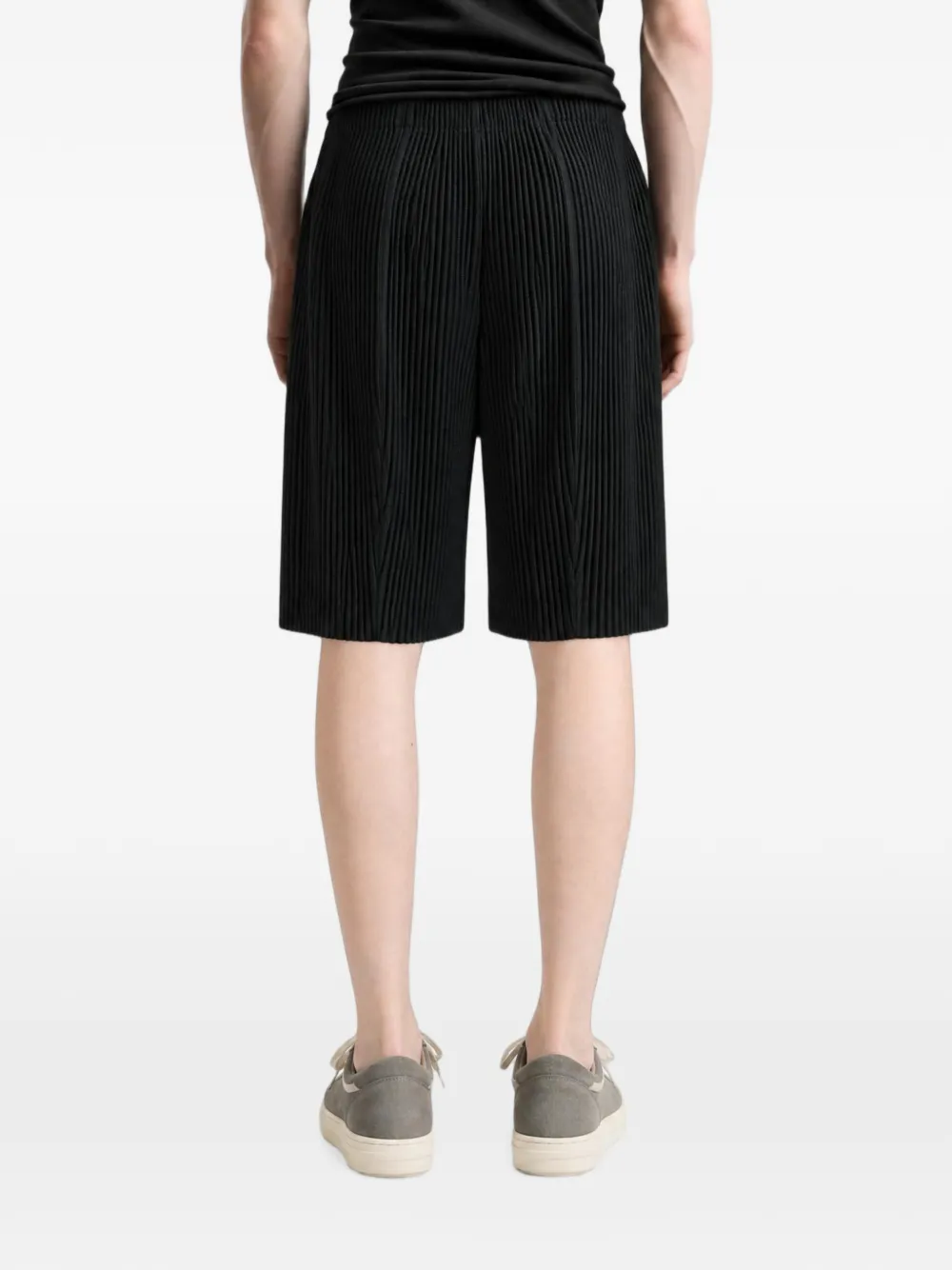 Homme Plissé Issey Miyake Geplooide shorts Zwart