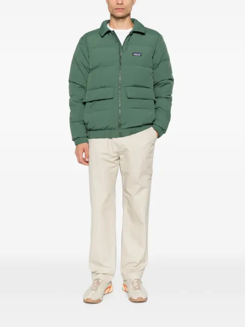 Patagonia quilted logo-patch jacket