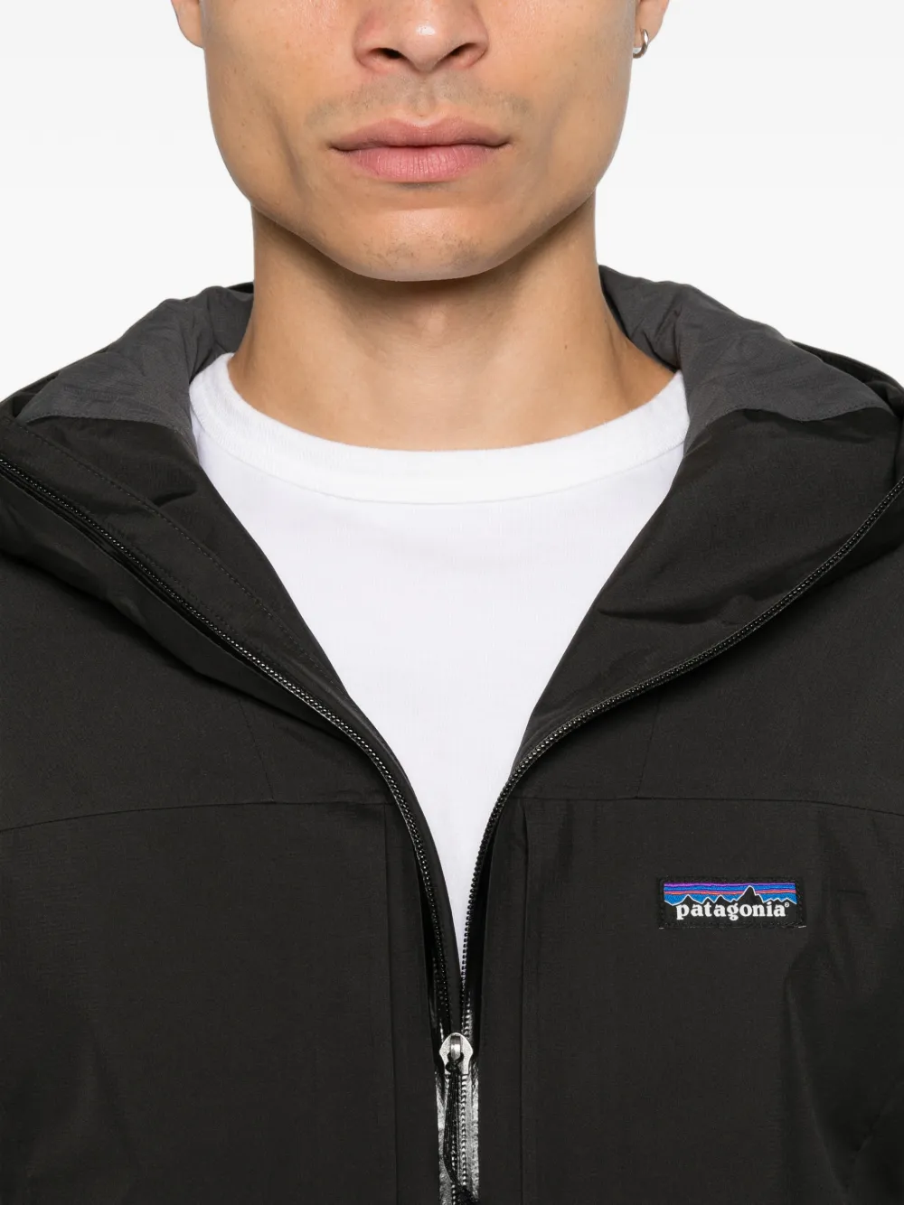 Patagonia logo-patch hooded jacket Zwart