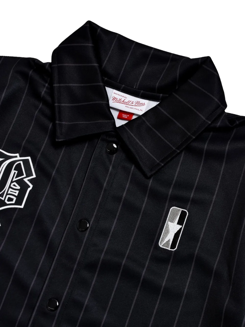 BREATH x Mitchell & Ness overhemd met krijtstreep en logoprint Zwart