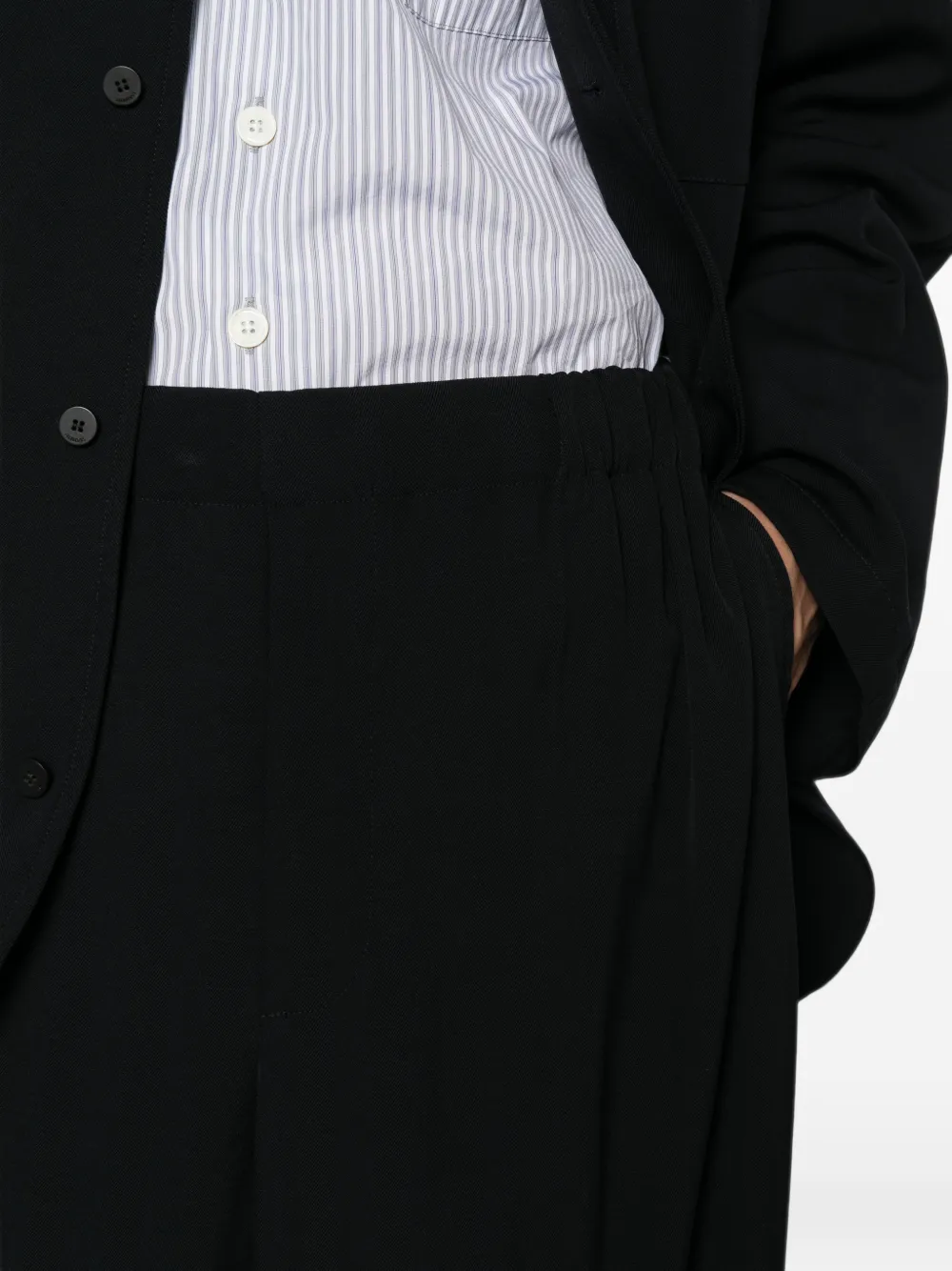 Jacquemus Broek met elastische tailleband en toelopende pijpen Blauw
