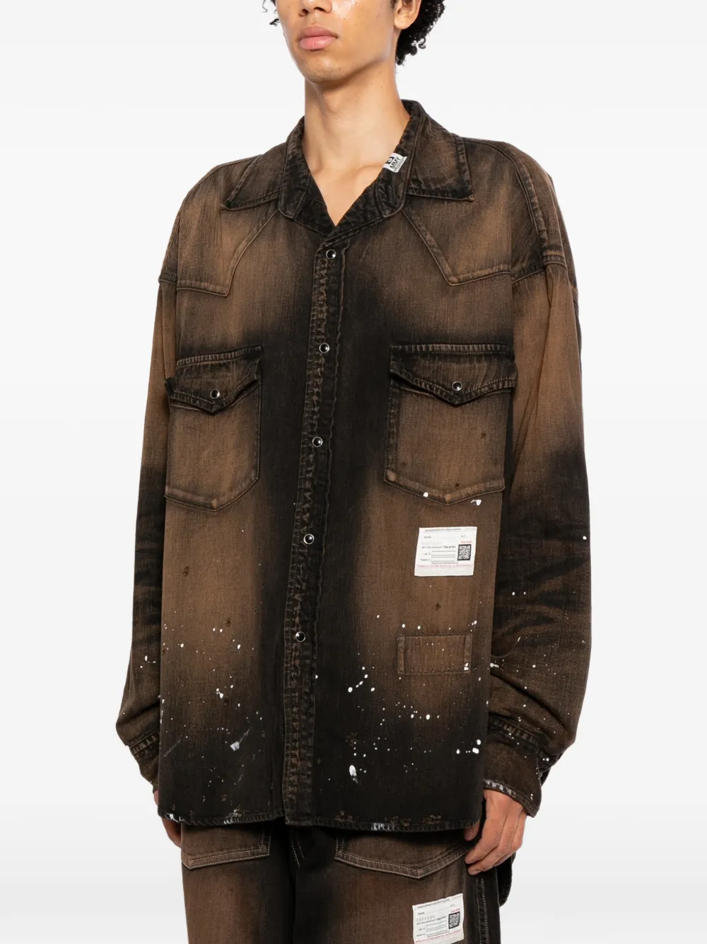 Maison MIHARA YASUHIRO Denim overhemd met platte kraag Bruin