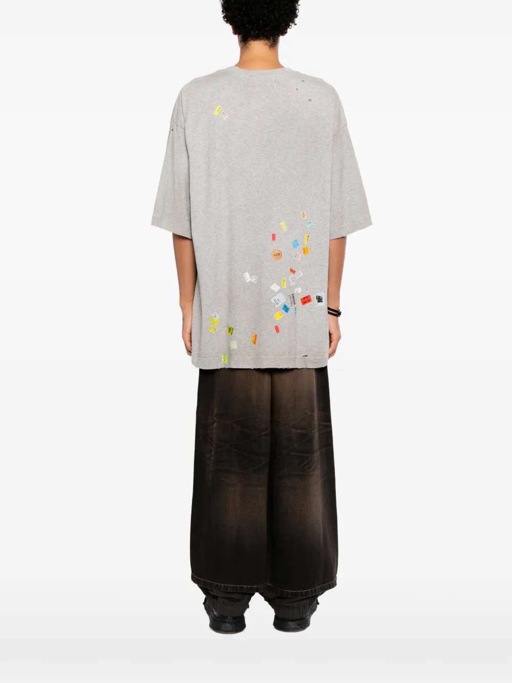 Maison MIHARA YASUHIRO T-shirt met prijskaartjes-print Grijs