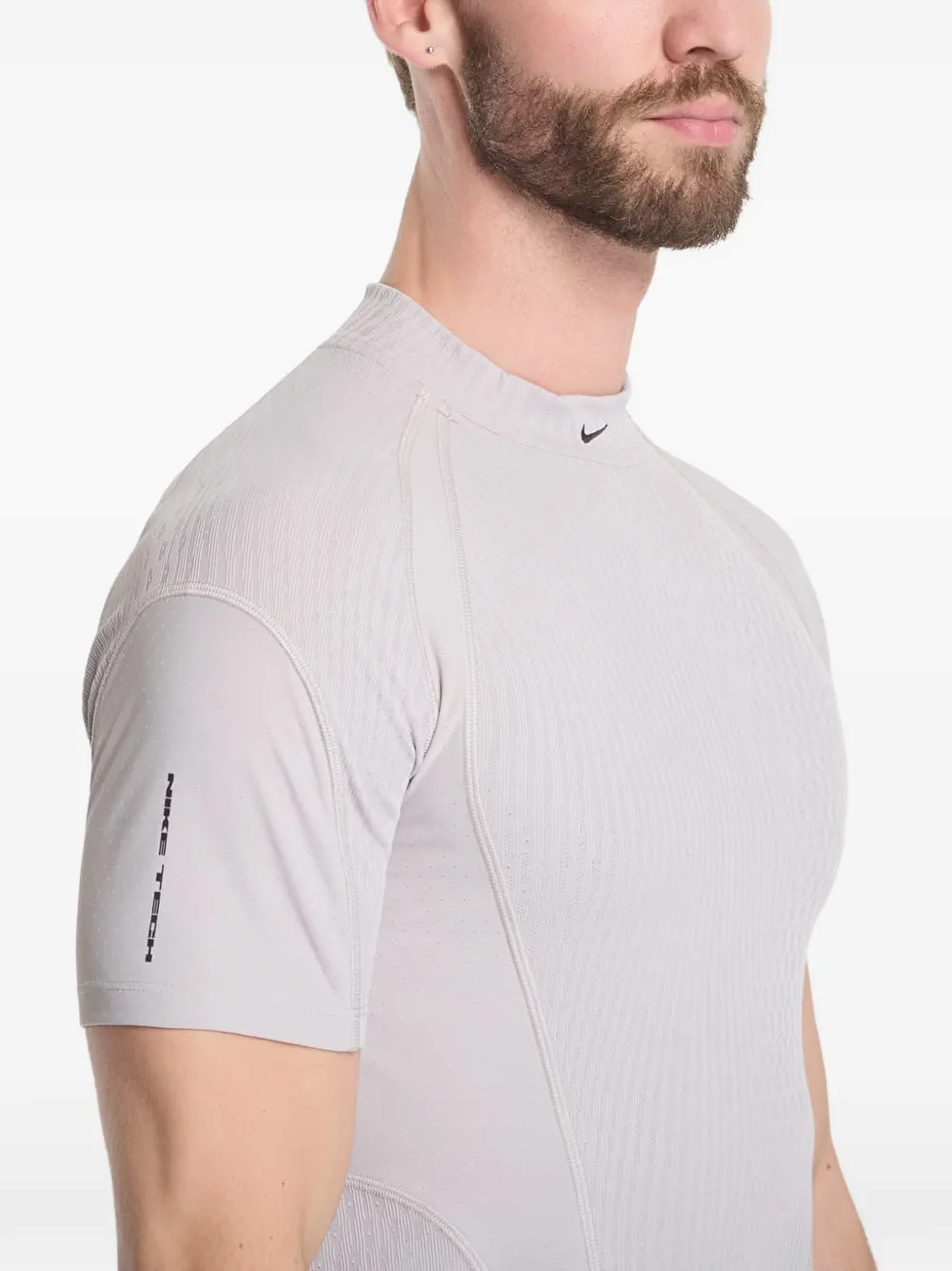 Nike Tech Dri-FIT ADV t-shirt Grijs