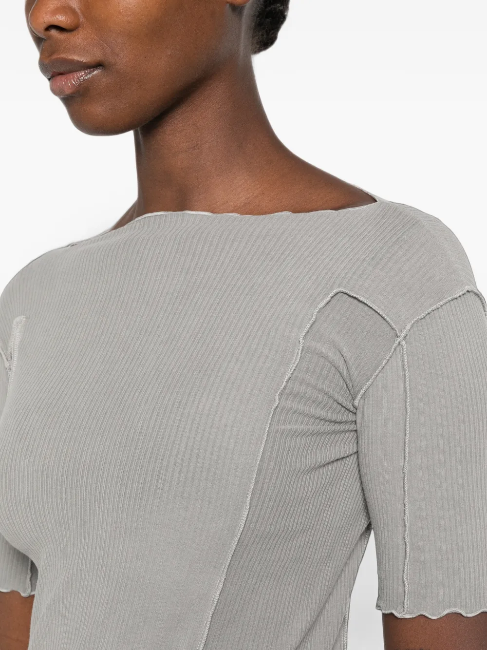 Baserange Ribgebreid T-shirt met boothals Grijs