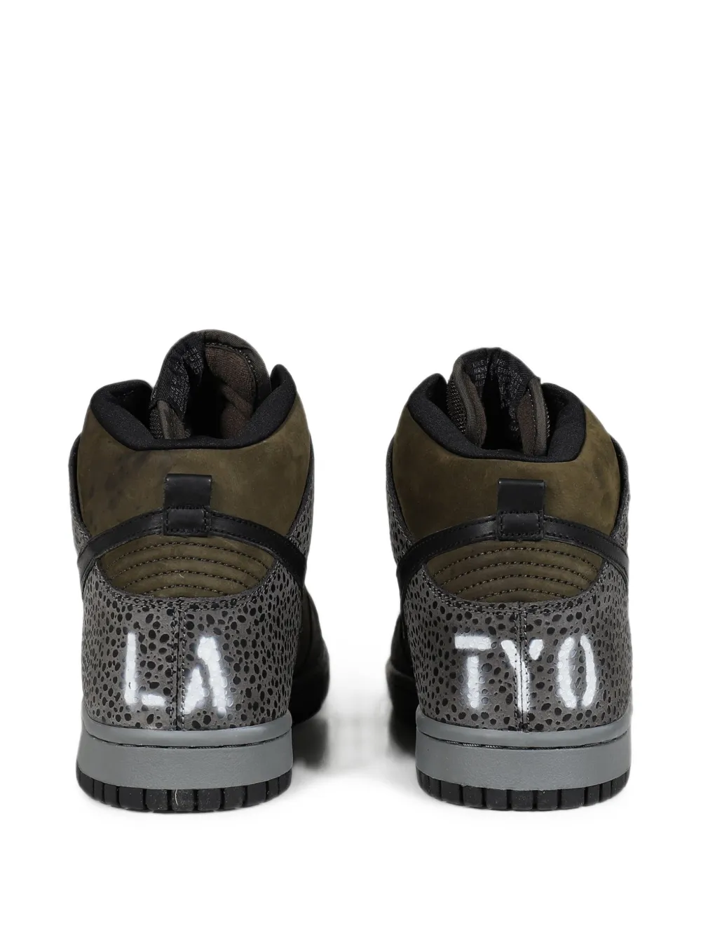 SWJP x Nike Dunk High stencil-print sneakers Groen