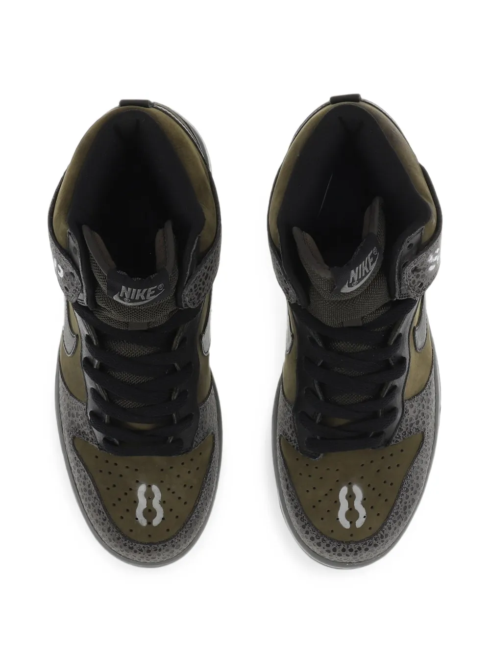 SWJP x Nike Dunk High stencil-print sneakers Groen