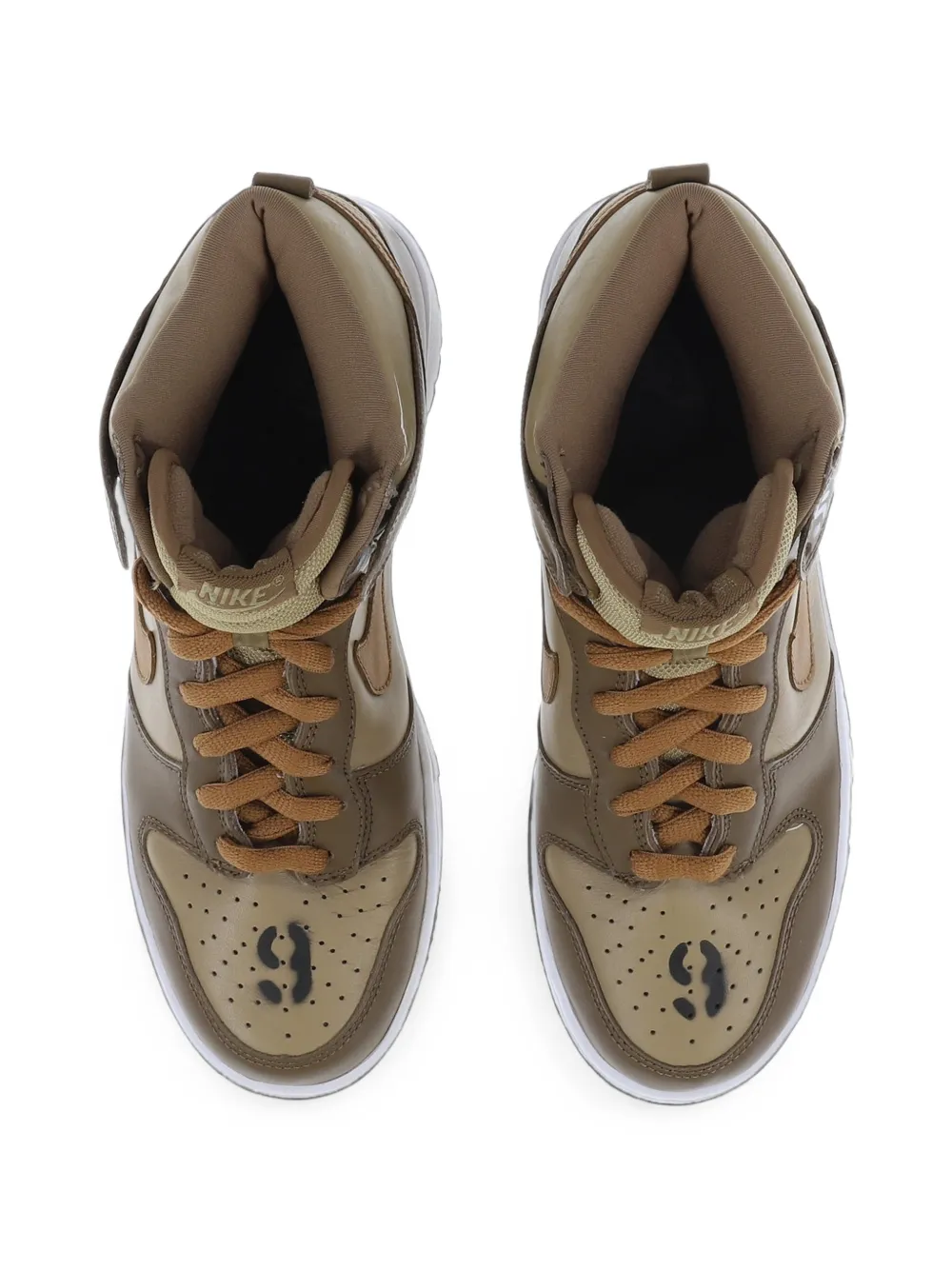 SWJP x Nike Dunk High stencil-print sneakers Bruin
