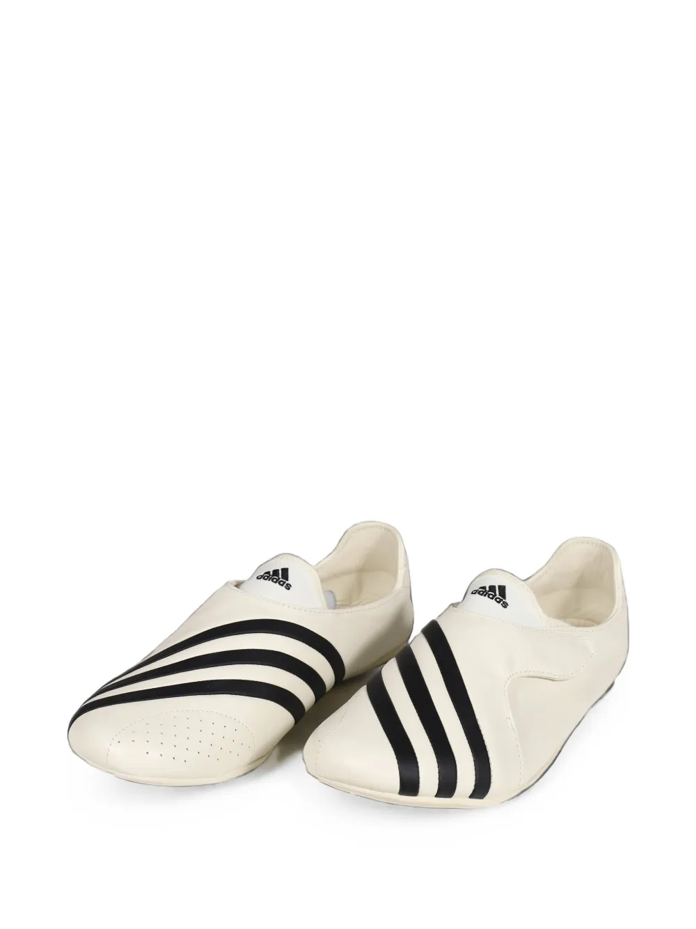Adidas Originals x Pharrell Williams Yoga Vario slip-on sneakers Beige