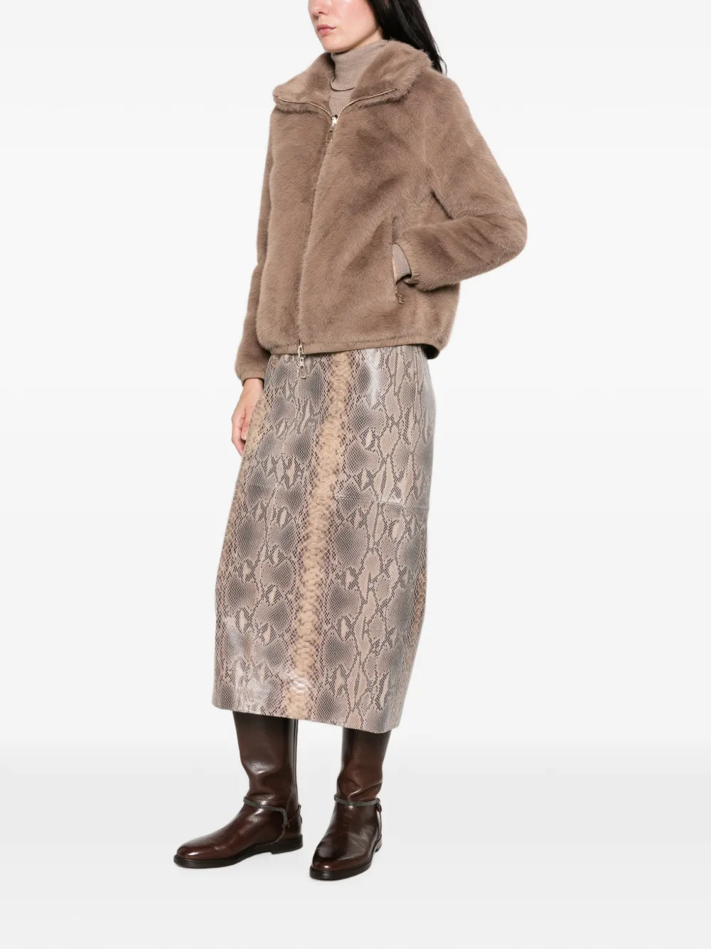 Duno Manila Faux-fur Jacket In 뉴트럴