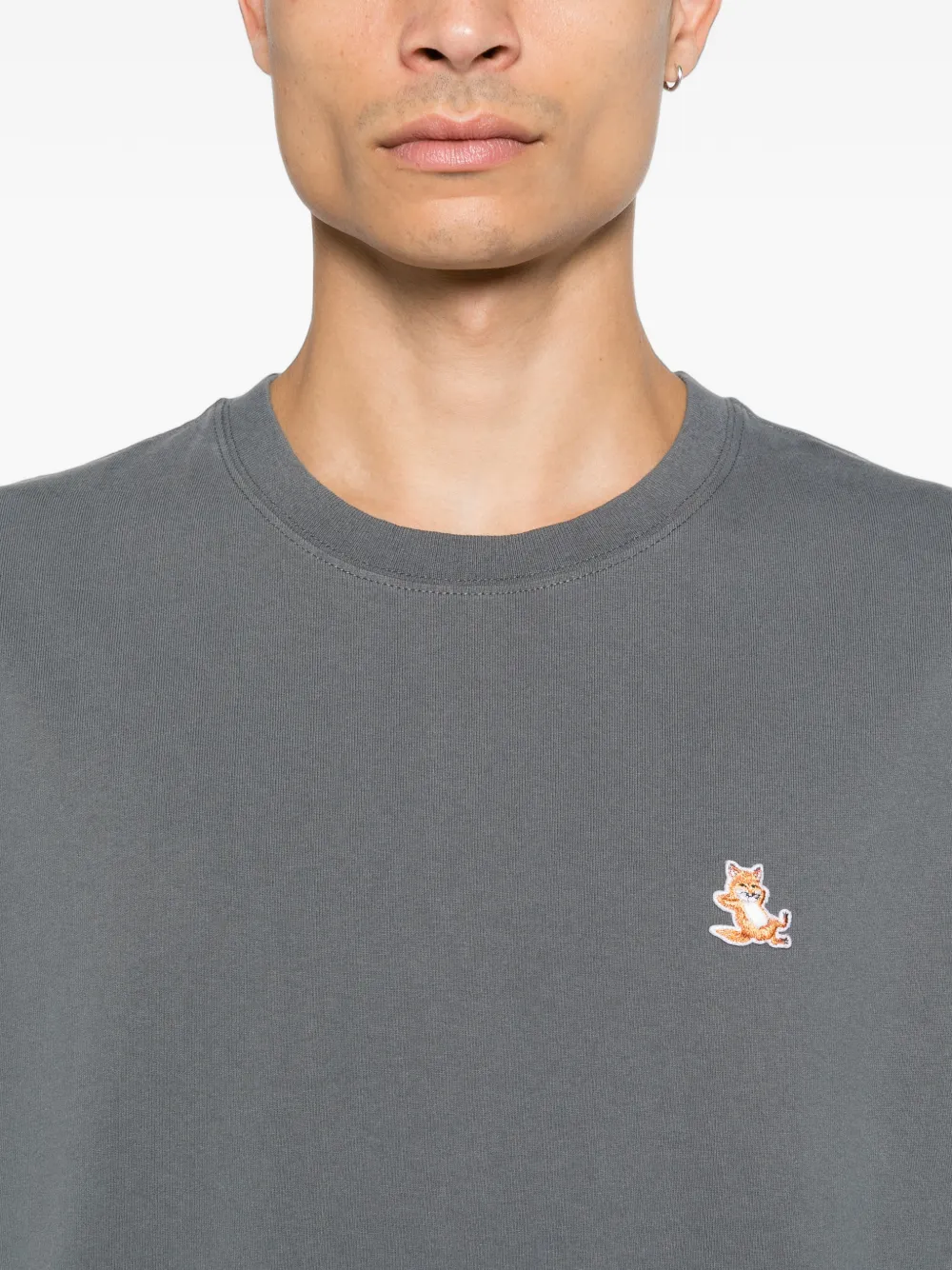 Maison Kitsuné T-shirt met vossenpatch Grijs