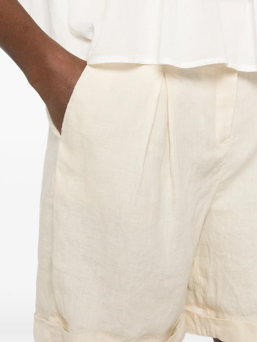 MAISON123 Tunguy geplooide shorts met omslag Beige