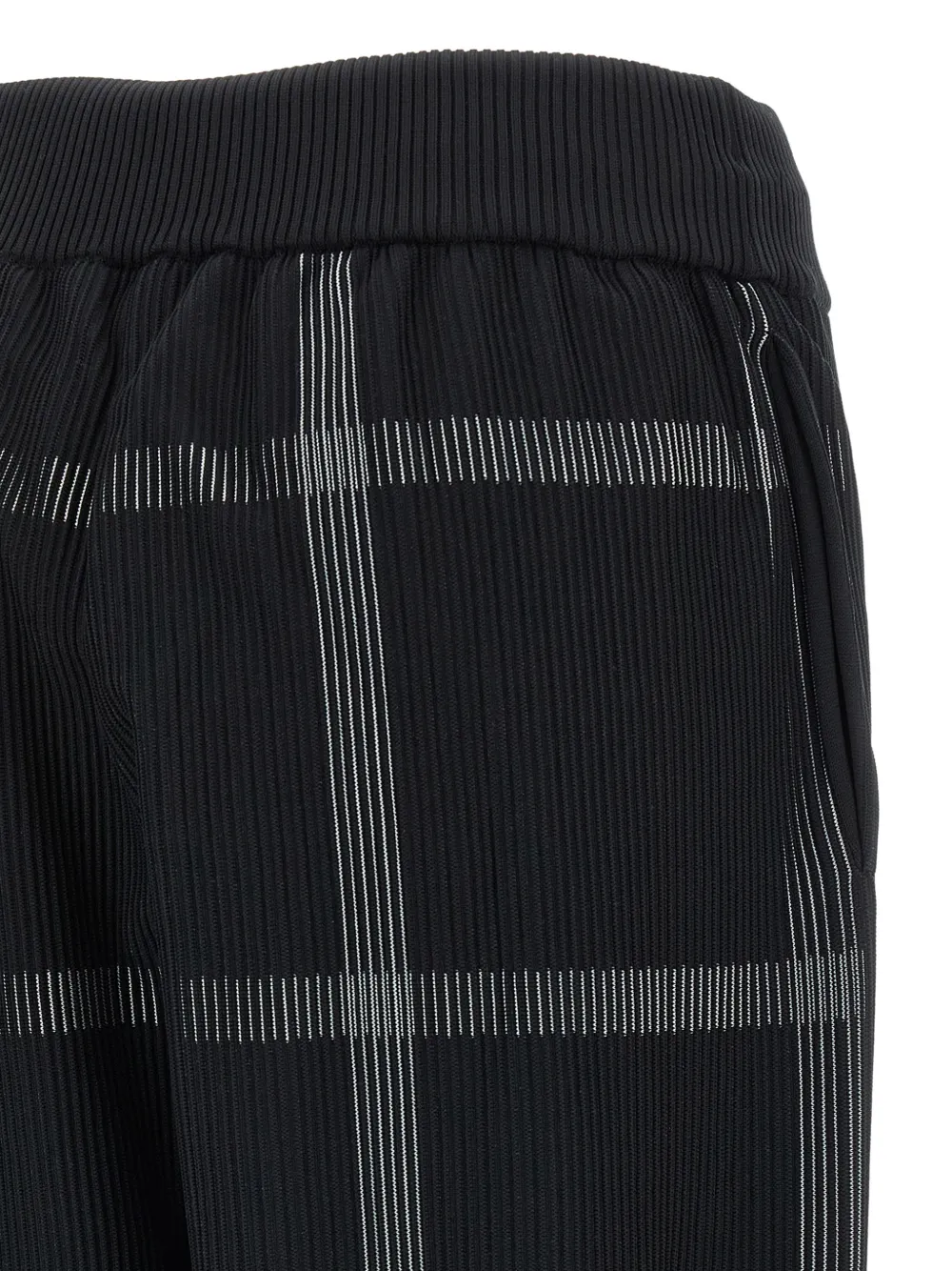 Pleats Please Issey Miyake Crossing Knit geruite broek Zwart