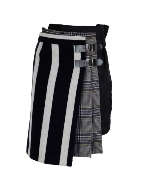 sacai falda midi con hebilla
