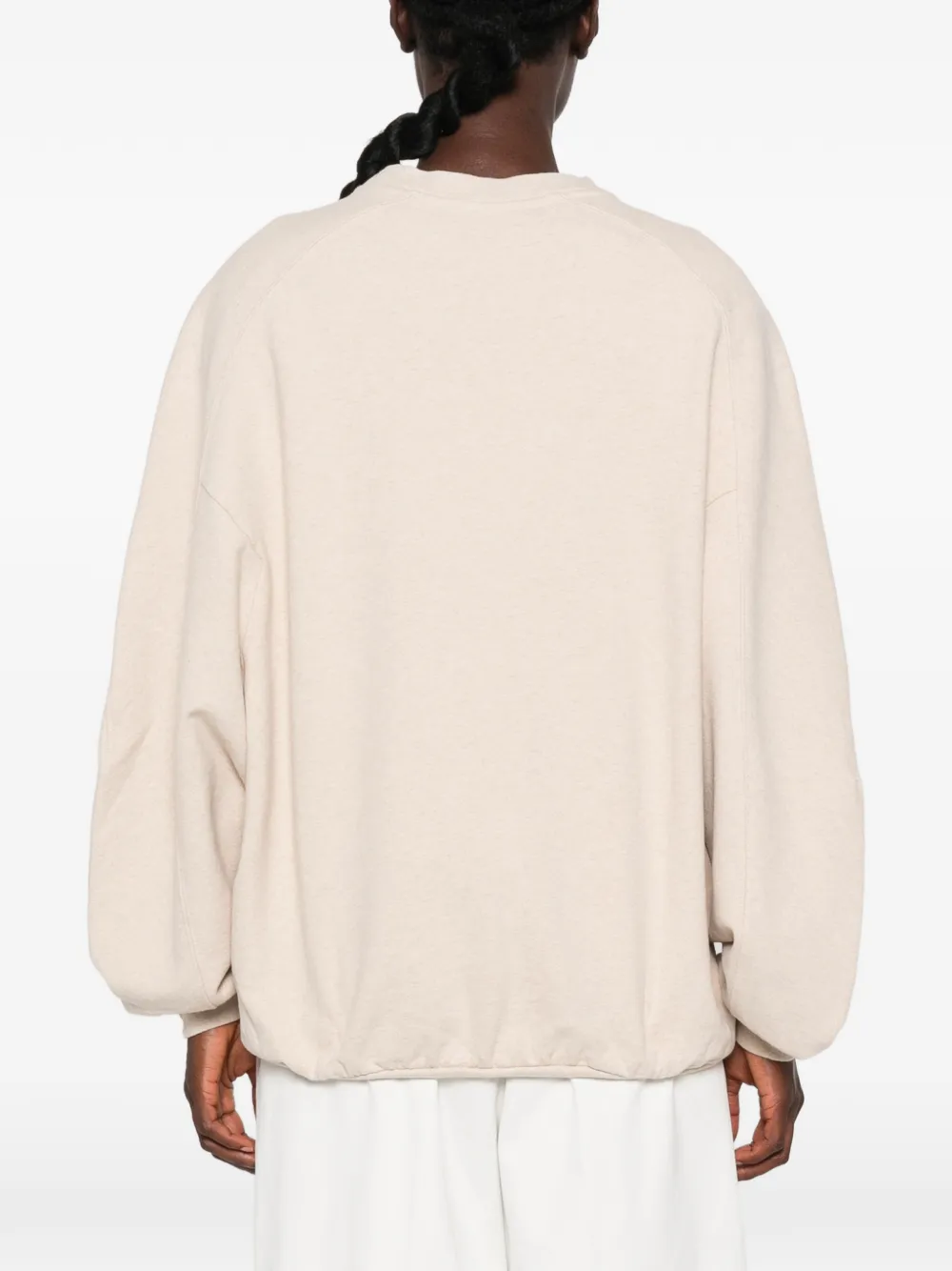 Jacquemus logo-patch drop-shoulder sweater Beige