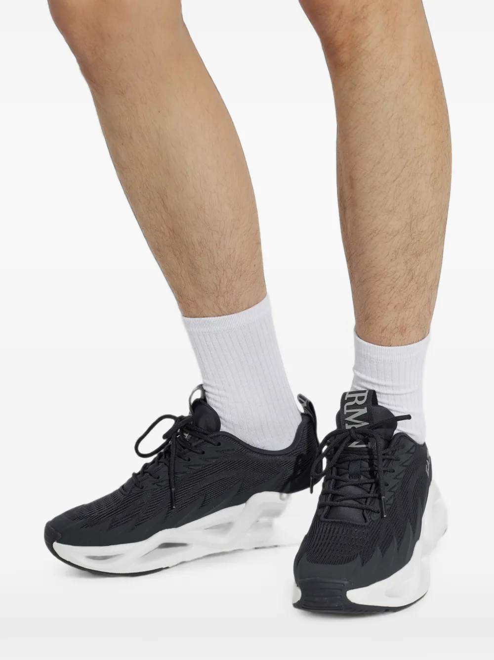 Ea7 Emporio Armani logo-print panelled sneakers Zwart