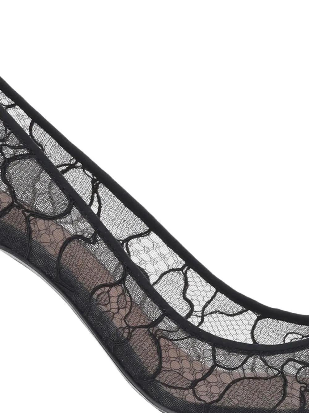 Amina Muaddi Camellia crystal-embellished lace pumps Zwart