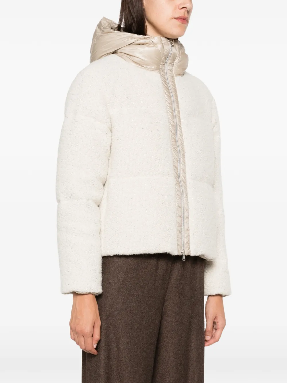 Herno Donsjack met capuchon en verfraaid met pailletten Beige