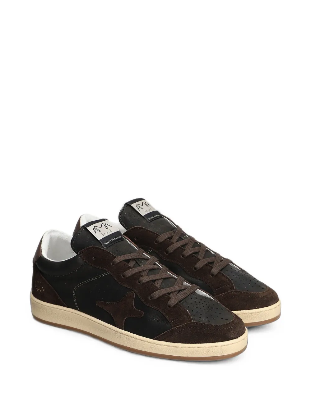 Ama Brand star-patch sneakers Zwart