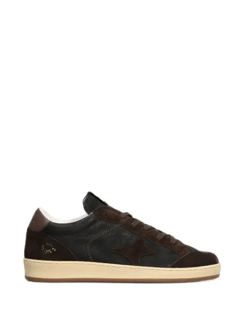 Ama Brand star-patch sneakers