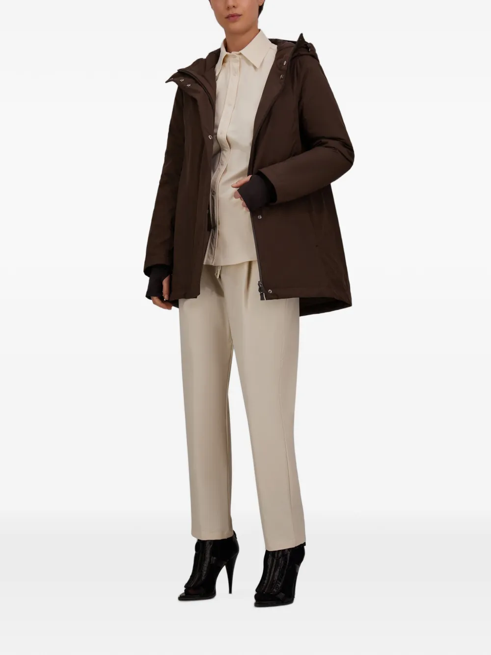 Herno Broek met rechte pijpen en trekkoordtaille Beige