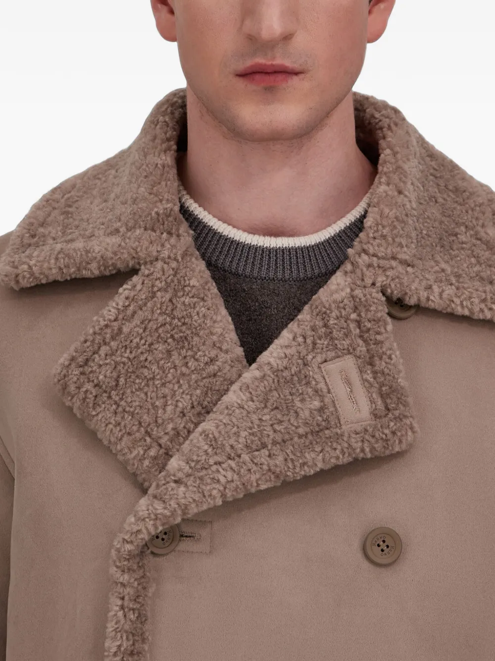 Herno Imitatielammy sailorjas met dubbele rij knopen Beige